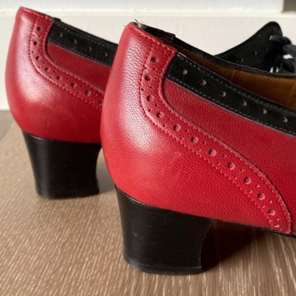 Vintage CORALIE PARIS Lace Up Shoes - Picture 10 of 12